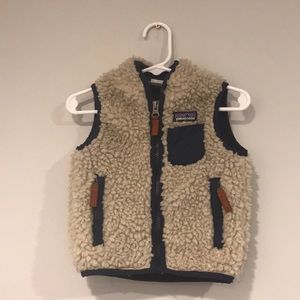 Toddler Patagonia off white trail vest